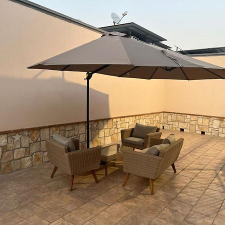 Le Cinema Bed & Breakfast Formia Exterior photo