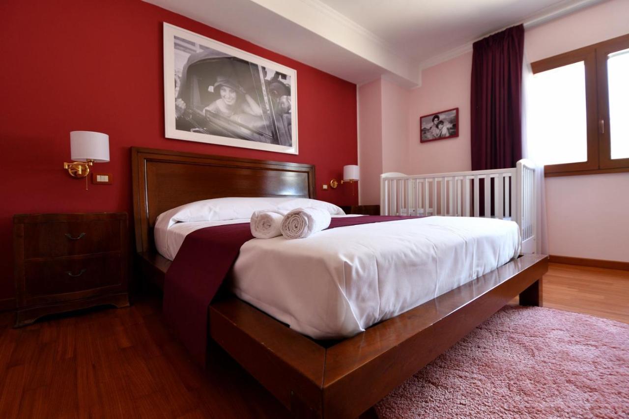 Le Cinema Bed & Breakfast Formia Exterior photo