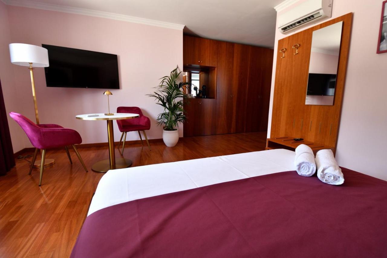 Le Cinema Bed & Breakfast Formia Exterior photo