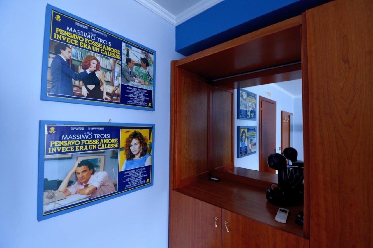 Le Cinema Bed & Breakfast Formia Exterior photo